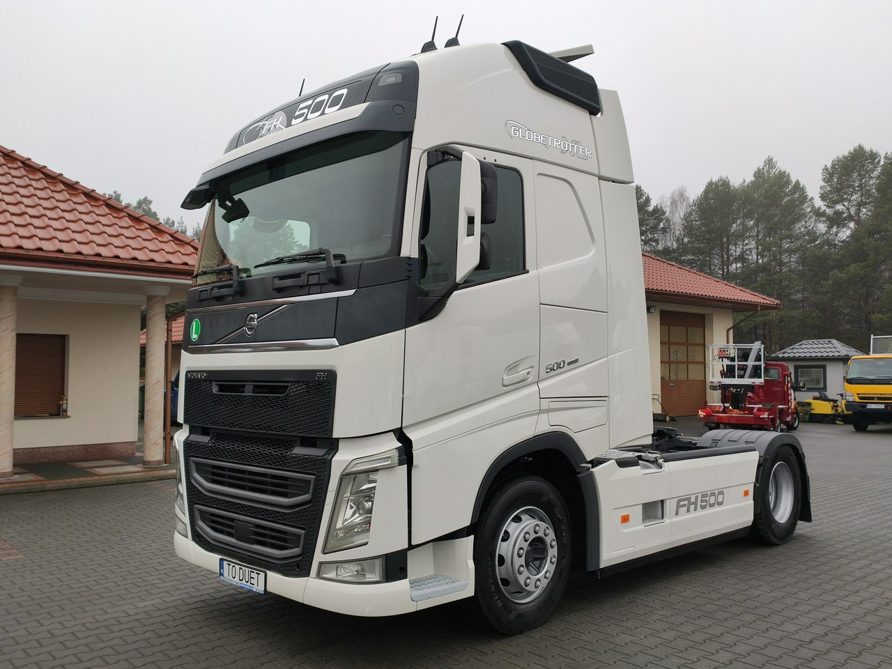 Volvo FH 500 E6 Standard Globetrotter XL - Cabeza tractora: foto 4 Volvo FH 500 E6 Standard Globetrotter XL - Cabeza tractora: foto 4