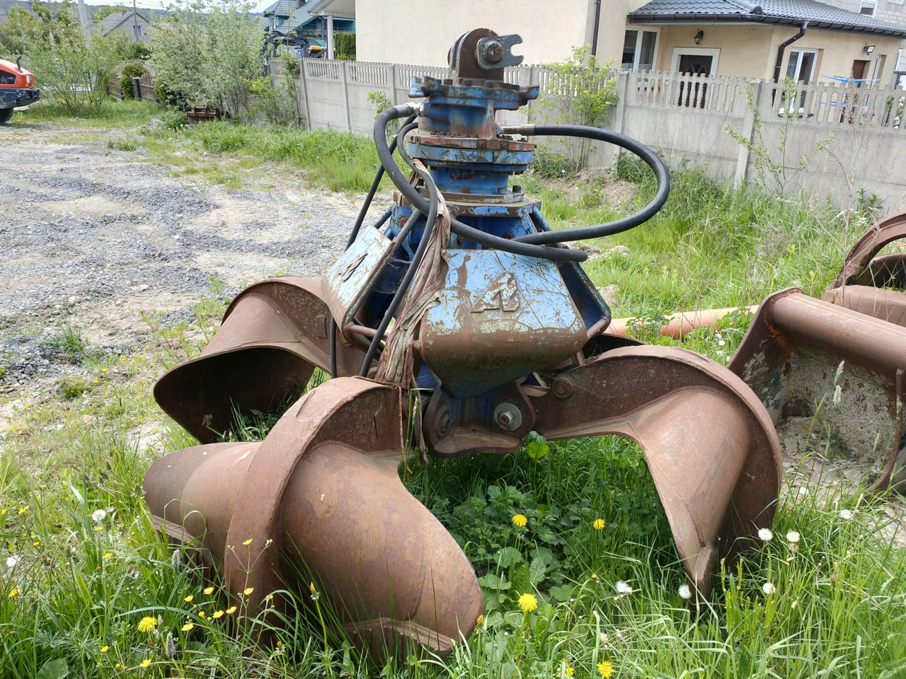 Caterpillar M 322D Przeładunkowa - Pinza de manipulación para Maquinaria de construcción: foto 3 Caterpillar M 322D Przeładunkowa - Pinza de manipulación para Maquinaria de construcción: foto 3