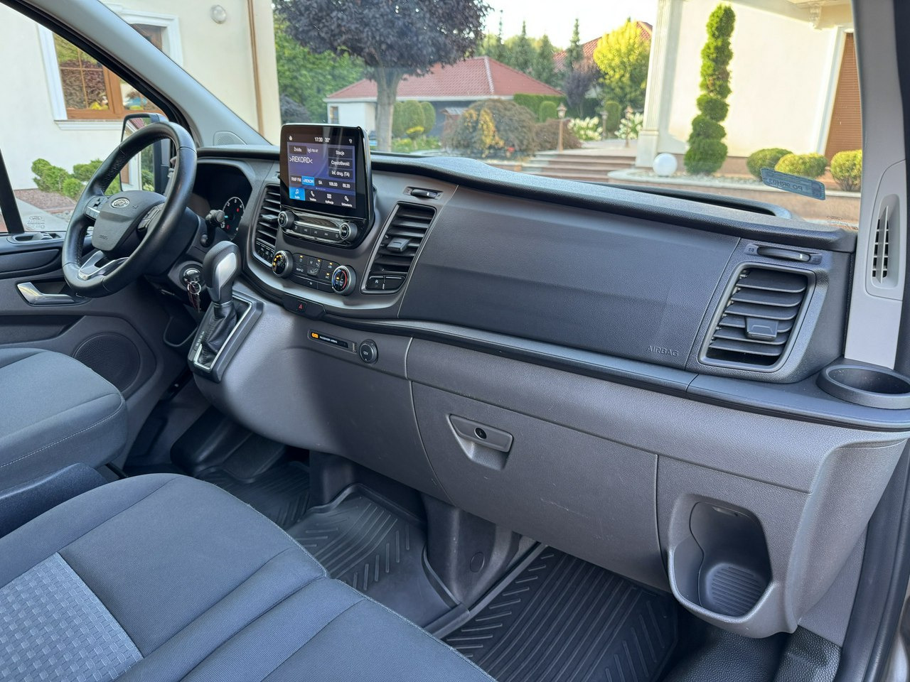 Furgoneta de pasajeros Ford Transit Custom: foto 39