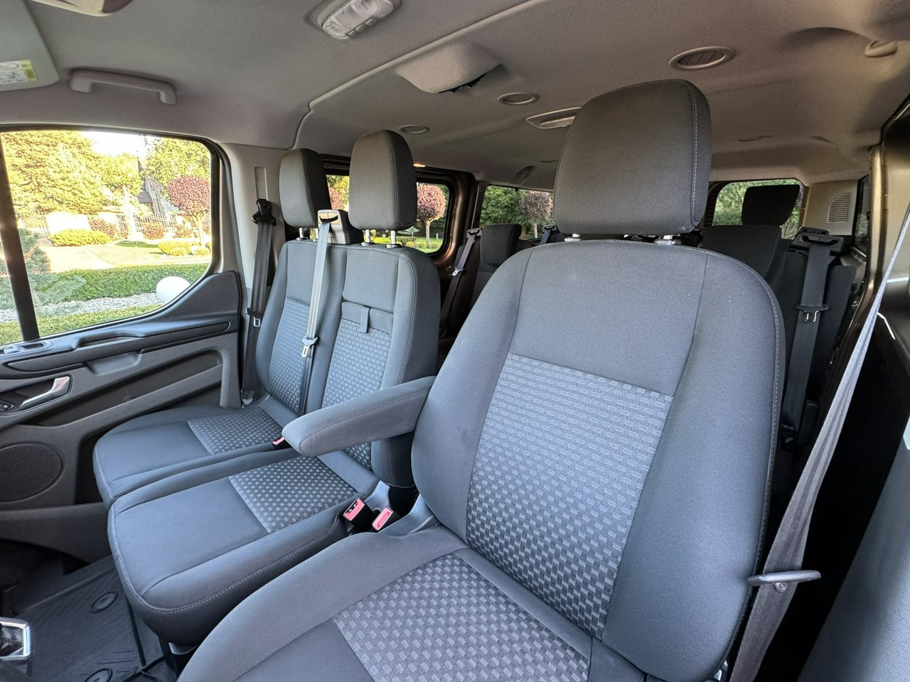 Furgoneta de pasajeros Ford Transit Custom: foto 30