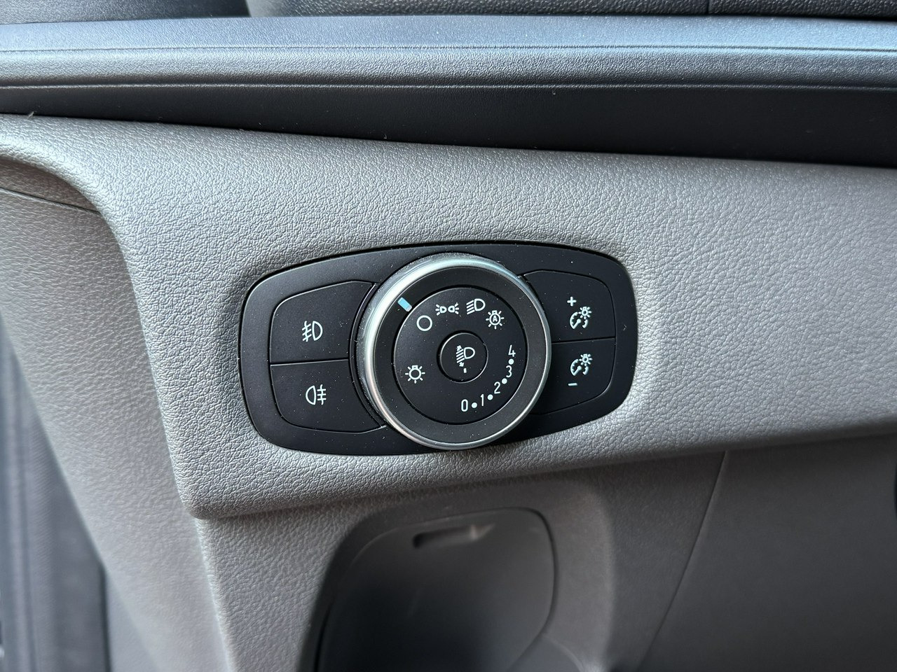 Furgoneta de pasajeros Ford Transit Custom: foto 20