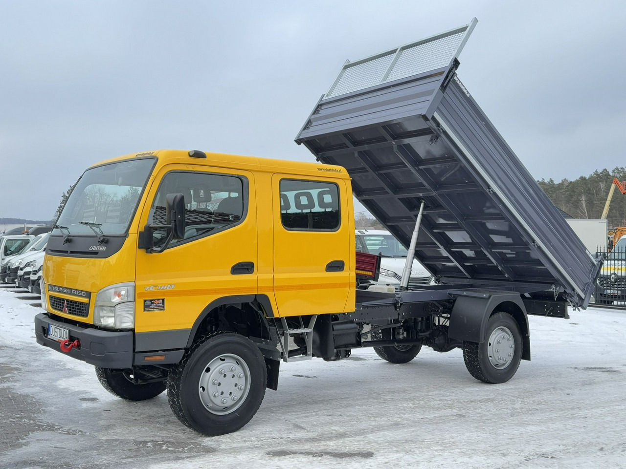 Mitsubishi Canter Fuso 4x4 17C18D 4.9/180KM Wywrotka 3-stronna - Camión volquete: foto 1 Mitsubishi Canter Fuso 4x4 17C18D 4.9/180KM Wywrotka 3-stronna - Camión volquete: foto 1