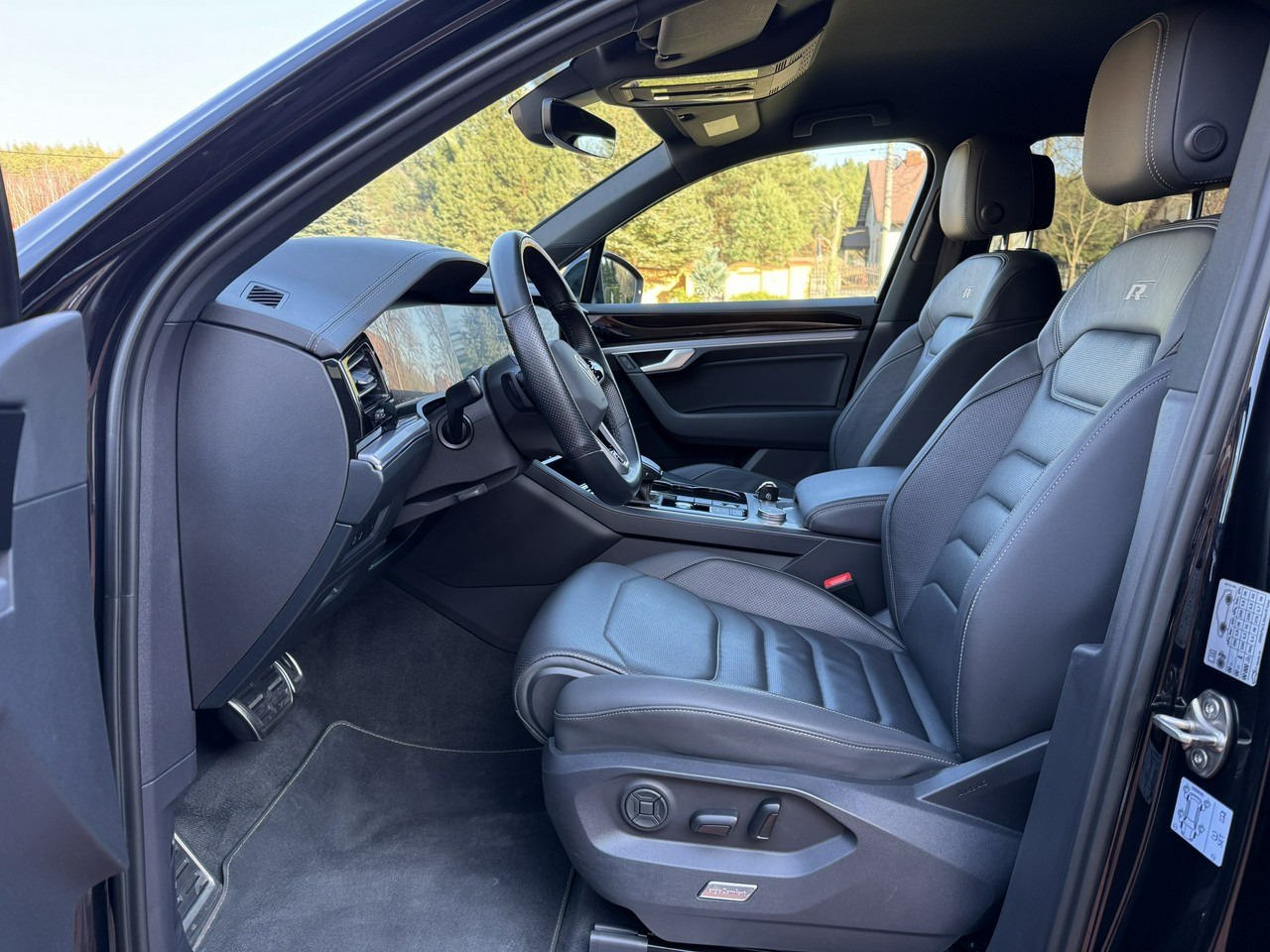 SUV/ Todoterreno Volkswagen Touareg: foto 33