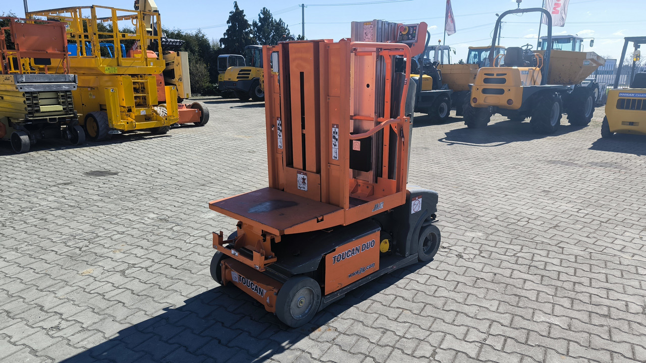 JLG TOUCAN DUO - Camión con plataforma elevadora: foto 4 JLG TOUCAN DUO - Camión con plataforma elevadora: foto 4