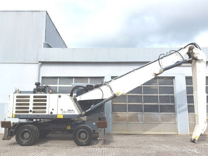 Fuchs MHL 340 F - Manipulador de materiales: foto 5 Fuchs MHL 340 F - Manipulador de materiales: foto 5