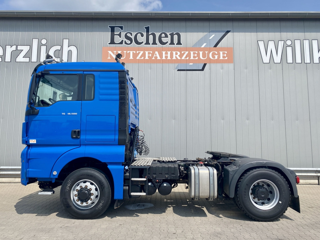 MAN TGX 18.500 4x4 H BL - Cabeza tractora: foto 2 MAN TGX 18.500 4x4 H BL - Cabeza tractora: foto 2