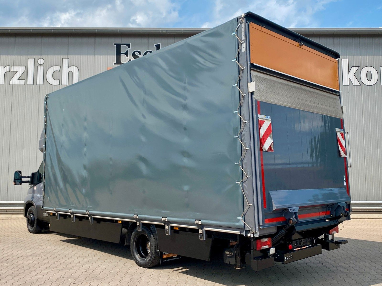 Iveco Daily Hi-Matic 70 C 21 Topsleeper | LBW 1,00to. - Furgoneta con lona: foto 3 Iveco Daily Hi-Matic 70 C 21 Topsleeper | LBW 1,00to. - Furgoneta con lona: foto 3