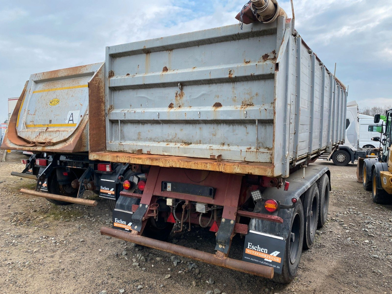 Langendorf SK 24/27 | Stahl 22m³*Luft-Lift*Rollplane*BPW - Semirremolque volquete: foto 4 Langendorf SK 24/27 | Stahl 22m³*Luft-Lift*Rollplane*BPW - Semirremolque volquete: foto 4