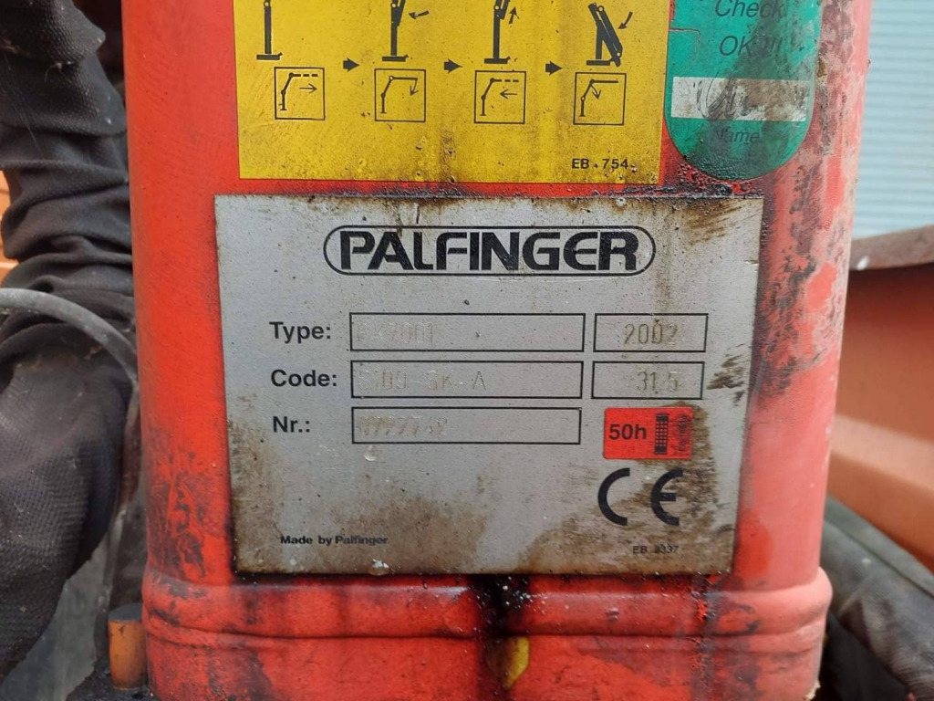 MAN LE 8.220 4x4 / Kran - Camión volquete, Camión grúa: foto 5 MAN LE 8.220 4x4 / Kran - Camión volquete, Camión grúa: foto 5