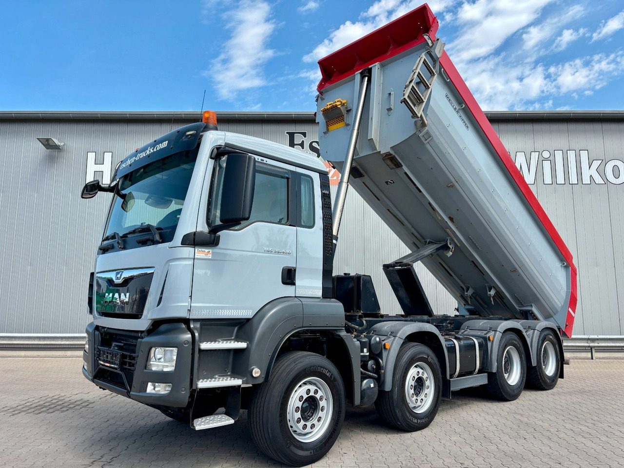 MAN TGS 35.420 8x4 BL | MEILLER*Rollplane*Navi*Klima - Camión volquete: foto 1 MAN TGS 35.420 8x4 BL | MEILLER*Rollplane*Navi*Klima - Camión volquete: foto 1