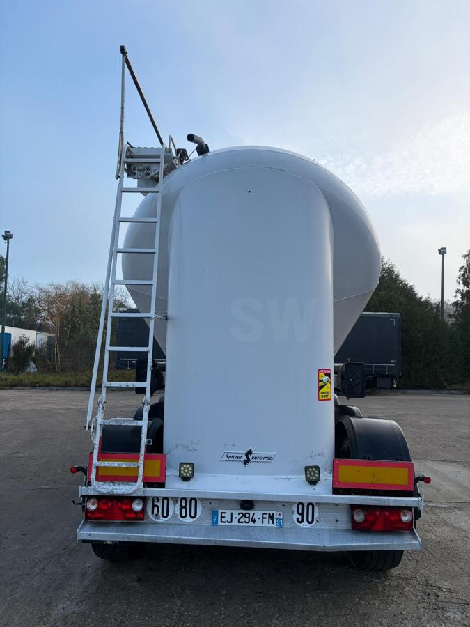 Spitzer - Semirremolque cisterna: foto 4 Spitzer - Semirremolque cisterna: foto 4