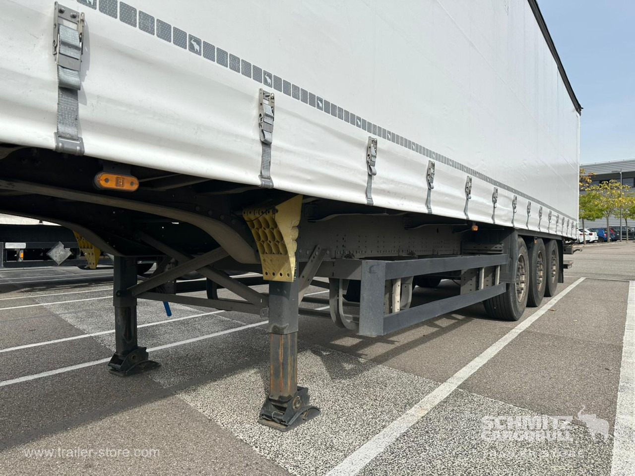 SCHMITZ Curtainsider Standard Taillift - Semirremolque lona: foto 2 SCHMITZ Curtainsider Standard Taillift - Semirremolque lona: foto 2