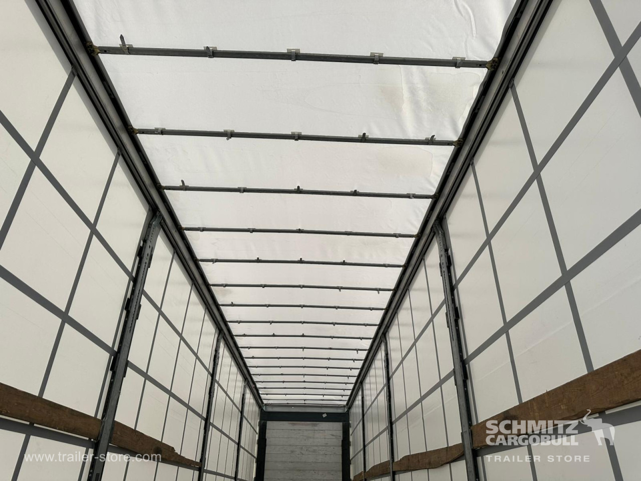 SCHMITZ Curtainsider Standard Taillift - Semirremolque lona: foto 5 SCHMITZ Curtainsider Standard Taillift - Semirremolque lona: foto 5