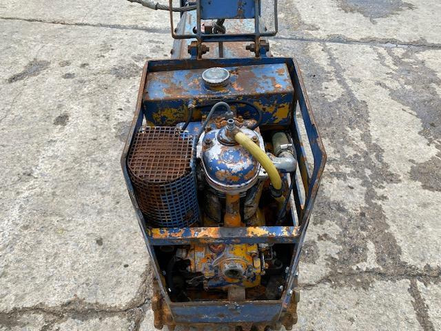 Mini compactadora Rammax RW 700: foto 10