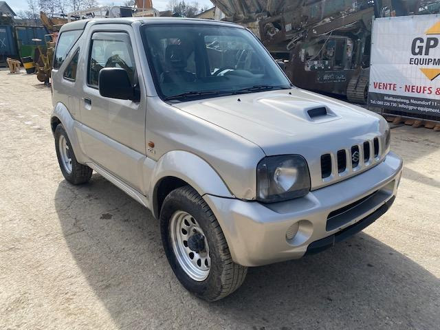 Suzuki Jimny - Coche: foto 2 Suzuki Jimny - Coche: foto 2