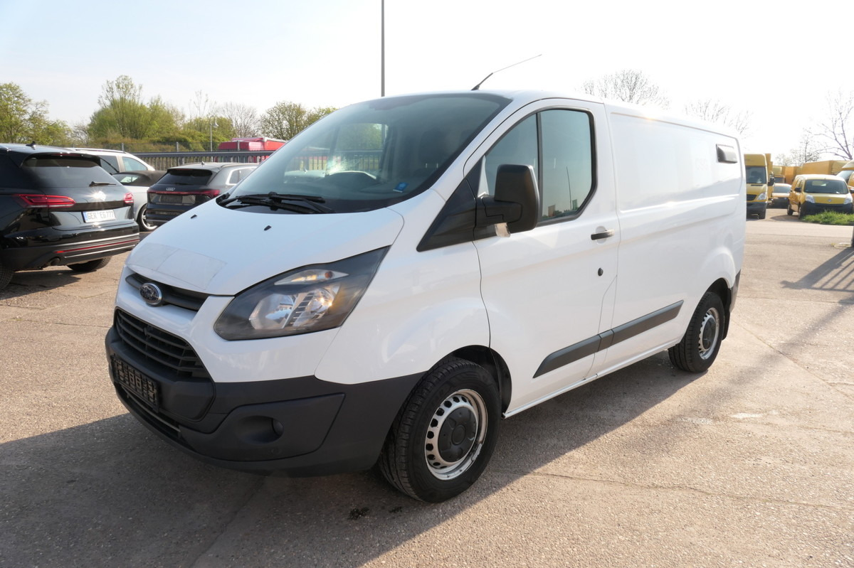 FORD Transit Custom 290 2.0 TDCi KLIMA TEMPOMAT AHK W - Furgoneta pequeña: foto 2 FORD Transit Custom 290 2.0 TDCi KLIMA TEMPOMAT AHK W - Furgoneta pequeña: foto 2