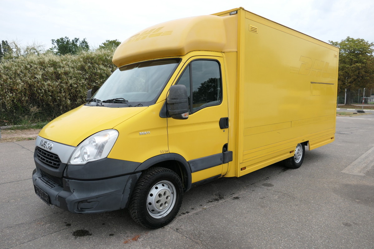 IVECO Daily 35 S11 C30C AUTOMATIK KAMERA Regale LUFT D - Furgoneta caja cerrada: foto 1 IVECO Daily 35 S11 C30C AUTOMATIK KAMERA Regale LUFT D - Furgoneta caja cerrada: foto 1