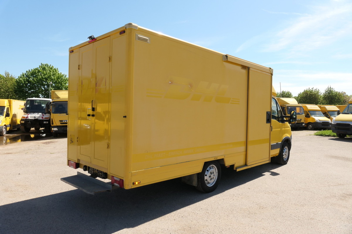 IVECO Daily 35 S11 C30C AUTOMATIK KAMERA Regale LUFT D - Furgoneta caja cerrada: foto 3 IVECO Daily 35 S11 C30C AUTOMATIK KAMERA Regale LUFT D - Furgoneta caja cerrada: foto 3
