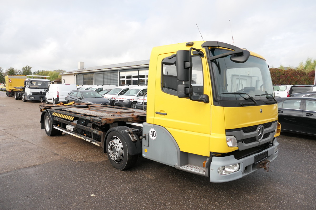 MERCEDES-BENZ KAMAG WBH 25 Wiesel Terberg Umsetzfahrz. Sattelk - Camión portacontenedore/ Intercambiable: foto 3 MERCEDES-BENZ KAMAG WBH 25 Wiesel Terberg Umsetzfahrz. Sattelk - Camión portacontenedore/ Intercambiable: foto 3