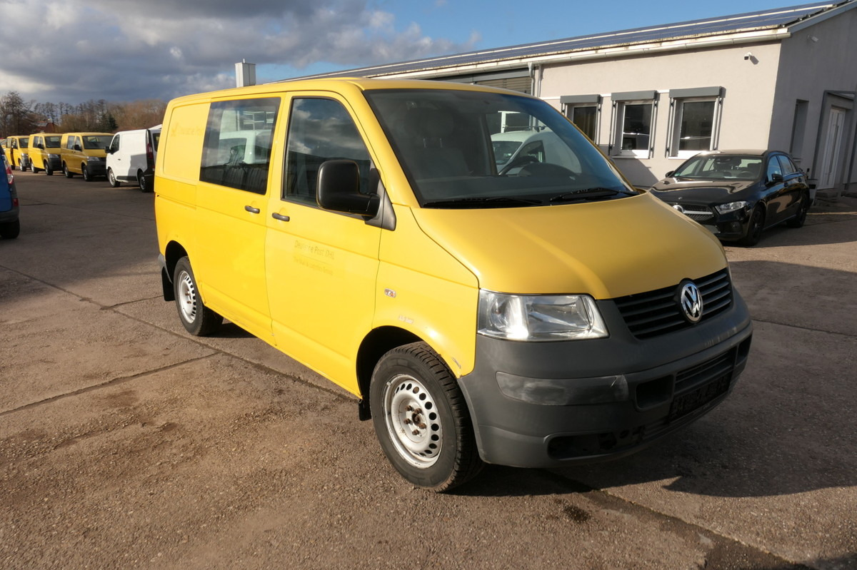 VW T5 Transporter 1.9 TDI 2-Sitzer PARKTRONIK 2xSCH - Furgoneta pequeña: foto 2 VW T5 Transporter 1.9 TDI 2-Sitzer PARKTRONIK 2xSCH - Furgoneta pequeña: foto 2