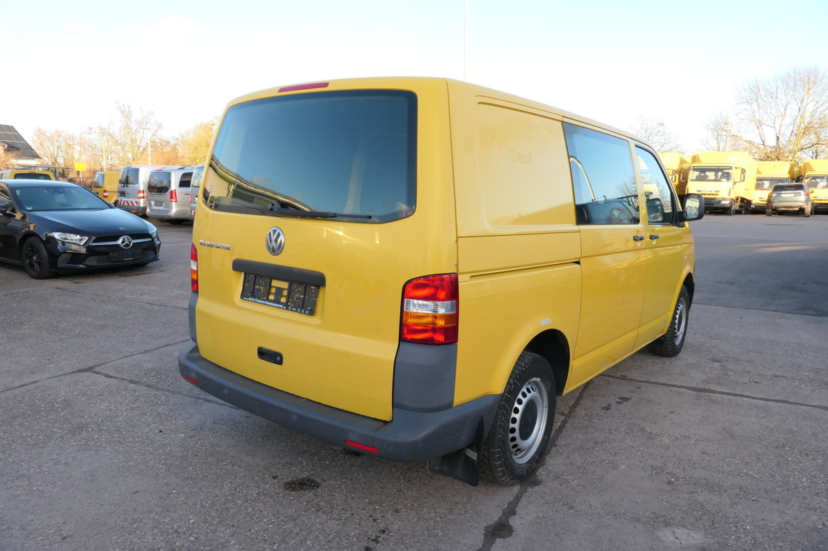 VW T5 Transporter 1.9 TDI PARKTRONIK 2xSCHIEBETÜR - Furgoneta pequeña: foto 5 VW T5 Transporter 1.9 TDI PARKTRONIK 2xSCHIEBETÜR - Furgoneta pequeña: foto 5