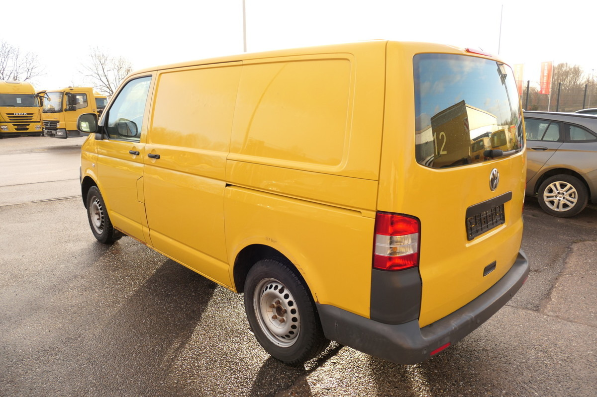 VW T5 Transporter 2.0 TDI PARKTRONIK EURO-5 2xSCHIE - Furgoneta pequeña: foto 5 VW T5 Transporter 2.0 TDI PARKTRONIK EURO-5 2xSCHIE - Furgoneta pequeña: foto 5