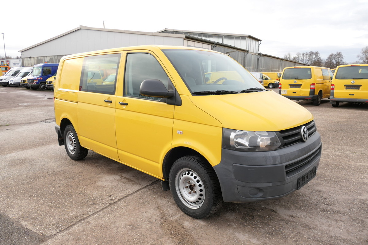 VW T5 Transporter 2.0 TDI PARKTRONIK EURO-5 2xSCHIE - Furgoneta pequeña: foto 2 VW T5 Transporter 2.0 TDI PARKTRONIK EURO-5 2xSCHIE - Furgoneta pequeña: foto 2