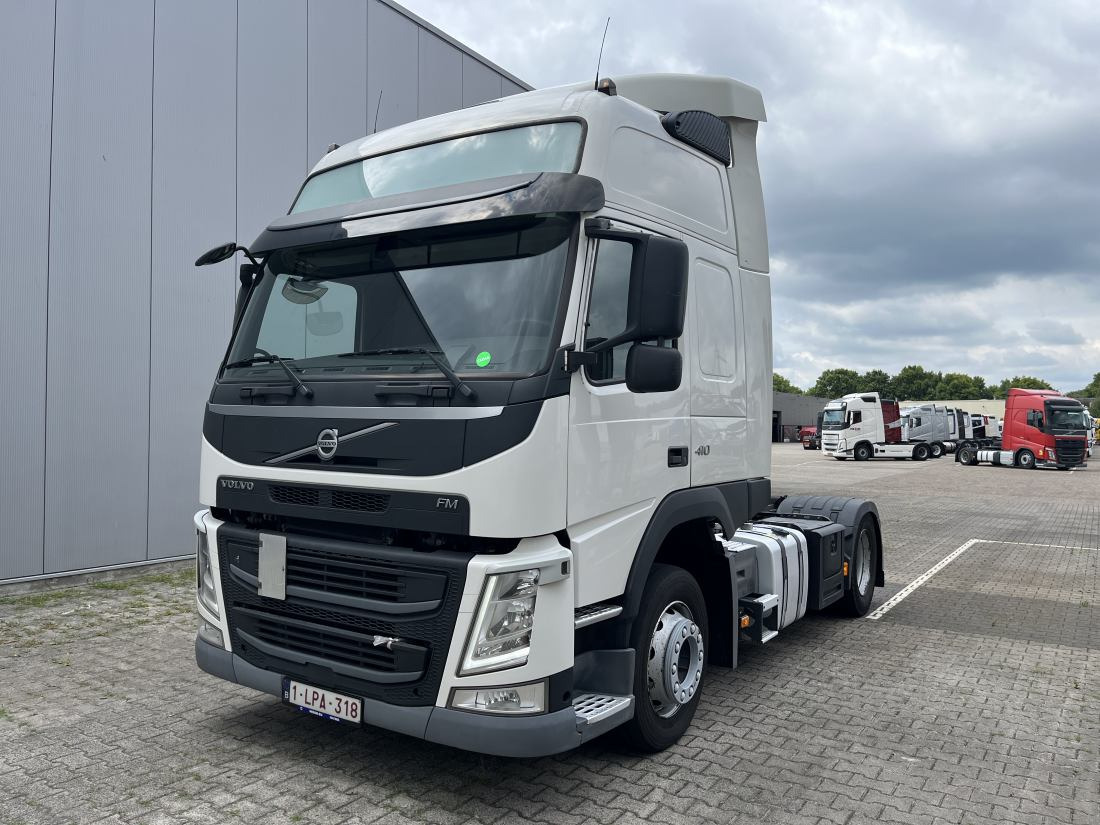 Volvo FM 410 Euro 6 Globetrotter LXL - Only 310.029 km Dynamic Steering - Cabeza tractora: foto 1 Volvo FM 410 Euro 6 Globetrotter LXL - Only 310.029 km Dynamic Steering - Cabeza tractora: foto 1