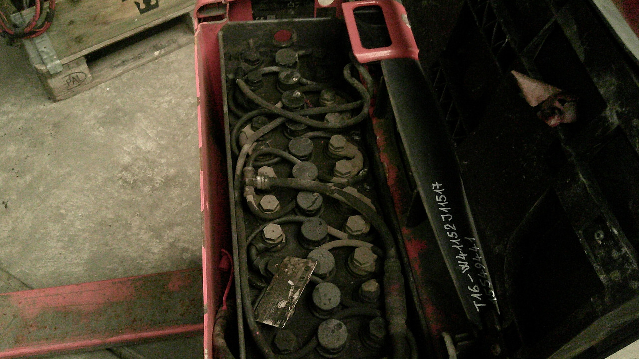 LINDE T16 - Transpaleta: foto 3 LINDE T16 - Transpaleta: foto 3