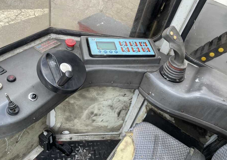 B-P Battioni e Pagani ML T4-1200 (batt. 2019) - Carretilla de 4 vías: foto 4 B-P Battioni e Pagani ML T4-1200 (batt. 2019) - Carretilla de 4 vías: foto 4