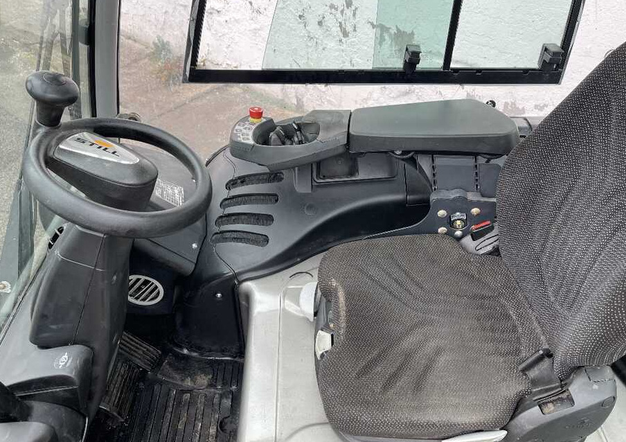 Still RX 60-25 L (batt. 90%) - Carretilla elevadora eléctrica: foto 4 Still RX 60-25 L (batt. 90%) - Carretilla elevadora eléctrica: foto 4