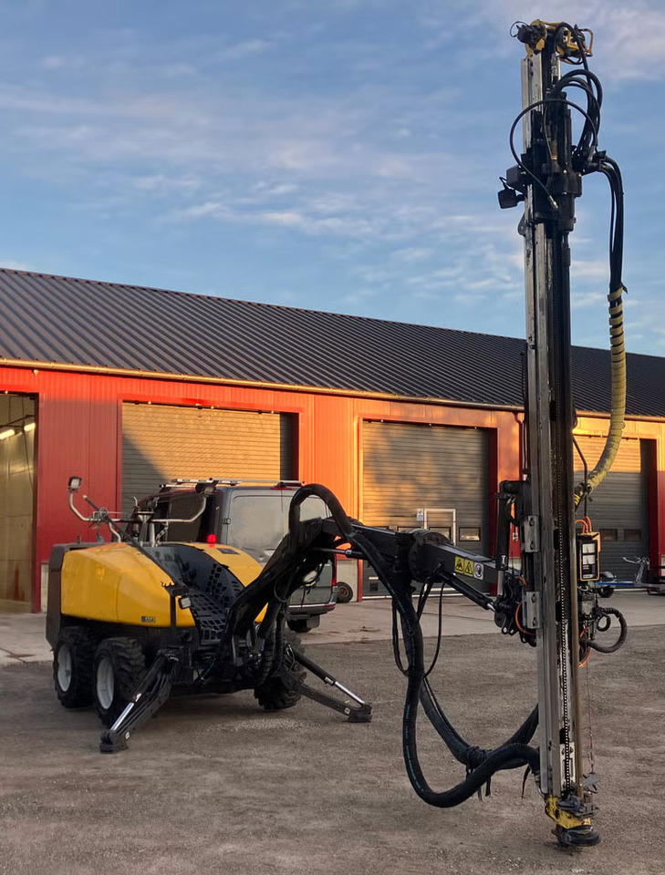 Atlas Copco FlexiROC T15R-01 - Perforadora: foto 3 Atlas Copco FlexiROC T15R-01 - Perforadora: foto 3