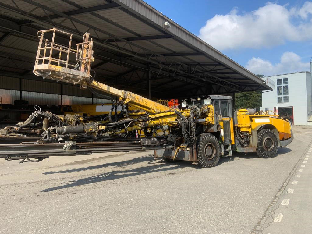 Atlas Copco L2C - Perforadora direccional horizontal: foto 1 Atlas Copco L2C - Perforadora direccional horizontal: foto 1