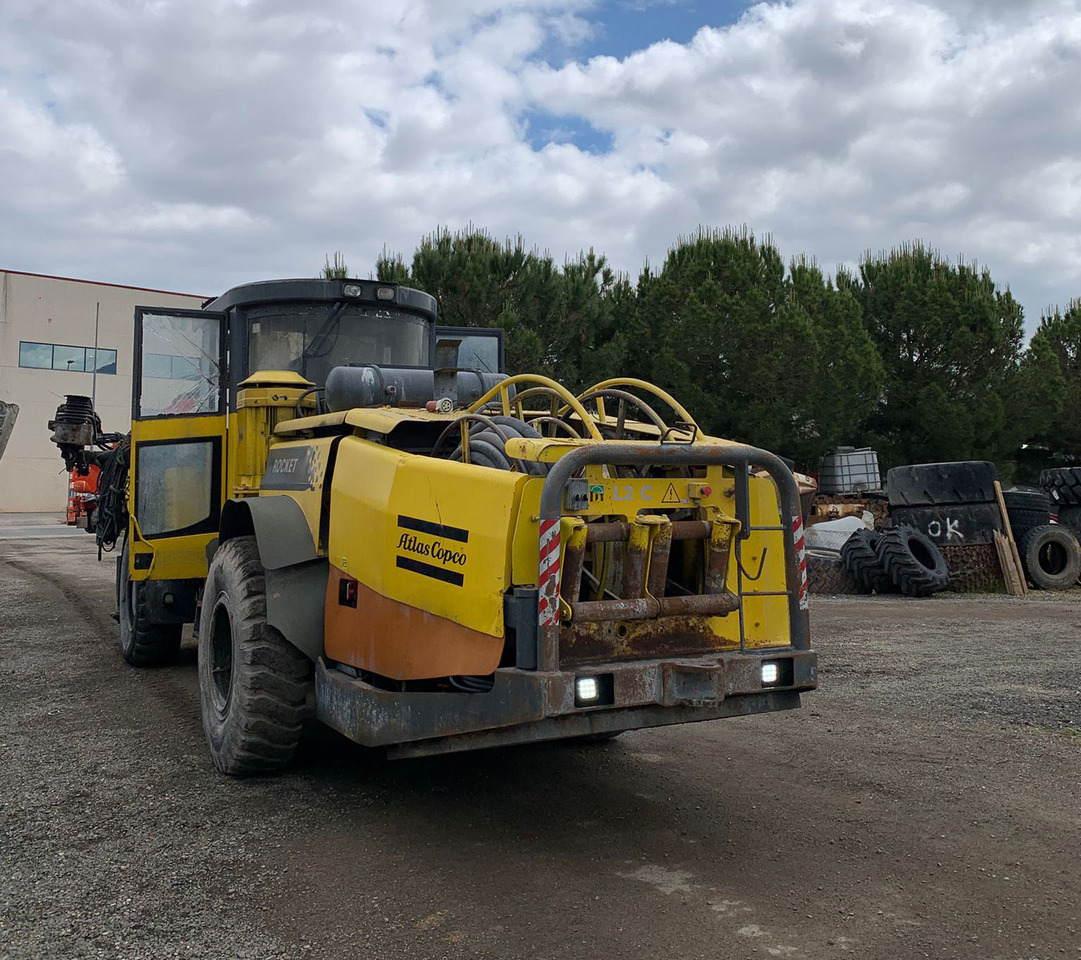 Atlas Copco L2C - Perforadora direccional horizontal: foto 5 Atlas Copco L2C - Perforadora direccional horizontal: foto 5