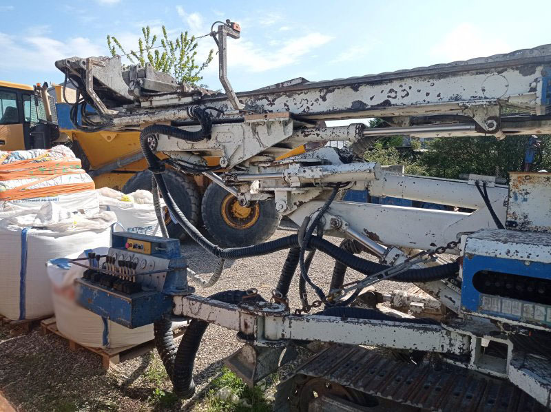 Comacchio MC 800 - Martillo de hinca de pilotes: foto 4 Comacchio MC 800 - Martillo de hinca de pilotes: foto 4