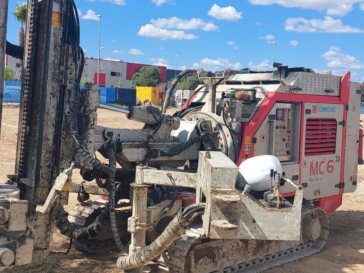 Comacchio MC6 - Martillo de hinca de pilotes: foto 2 Comacchio MC6 - Martillo de hinca de pilotes: foto 2