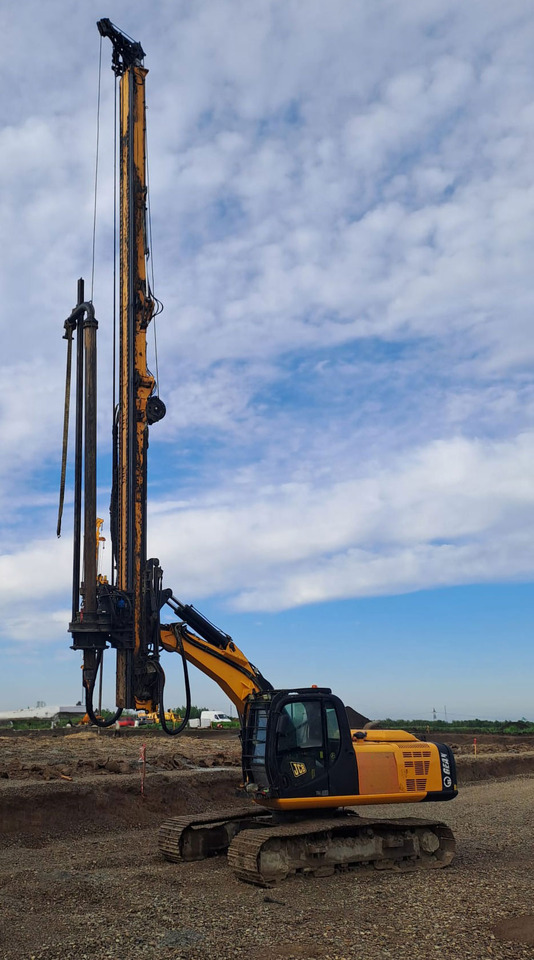 Geax EK110 - Martillo de hinca de pilotes: foto 1 Geax EK110 - Martillo de hinca de pilotes: foto 1