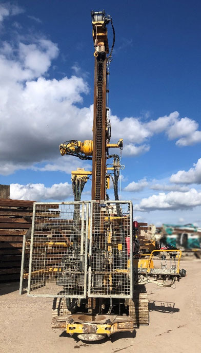 Klemm KR708-2 - Martillo de hinca de pilotes: foto 3 Klemm KR708-2 - Martillo de hinca de pilotes: foto 3