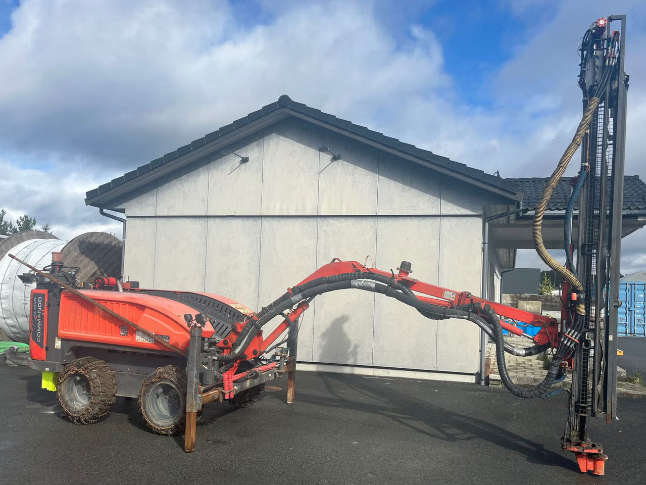 Sandvik Commando DC130Ri - Perforadora: foto 1 Sandvik Commando DC130Ri - Perforadora: foto 1