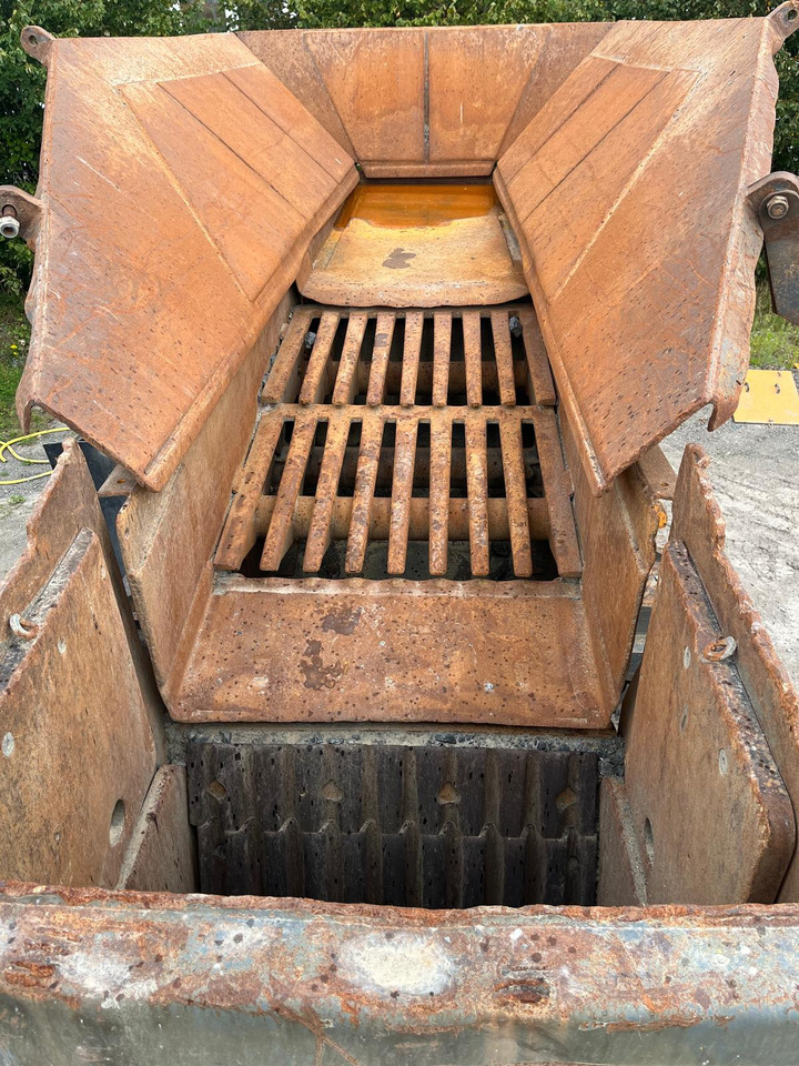 Tesab 800i - Trituradora de mandíbula: foto 5 Tesab 800i - Trituradora de mandíbula: foto 5