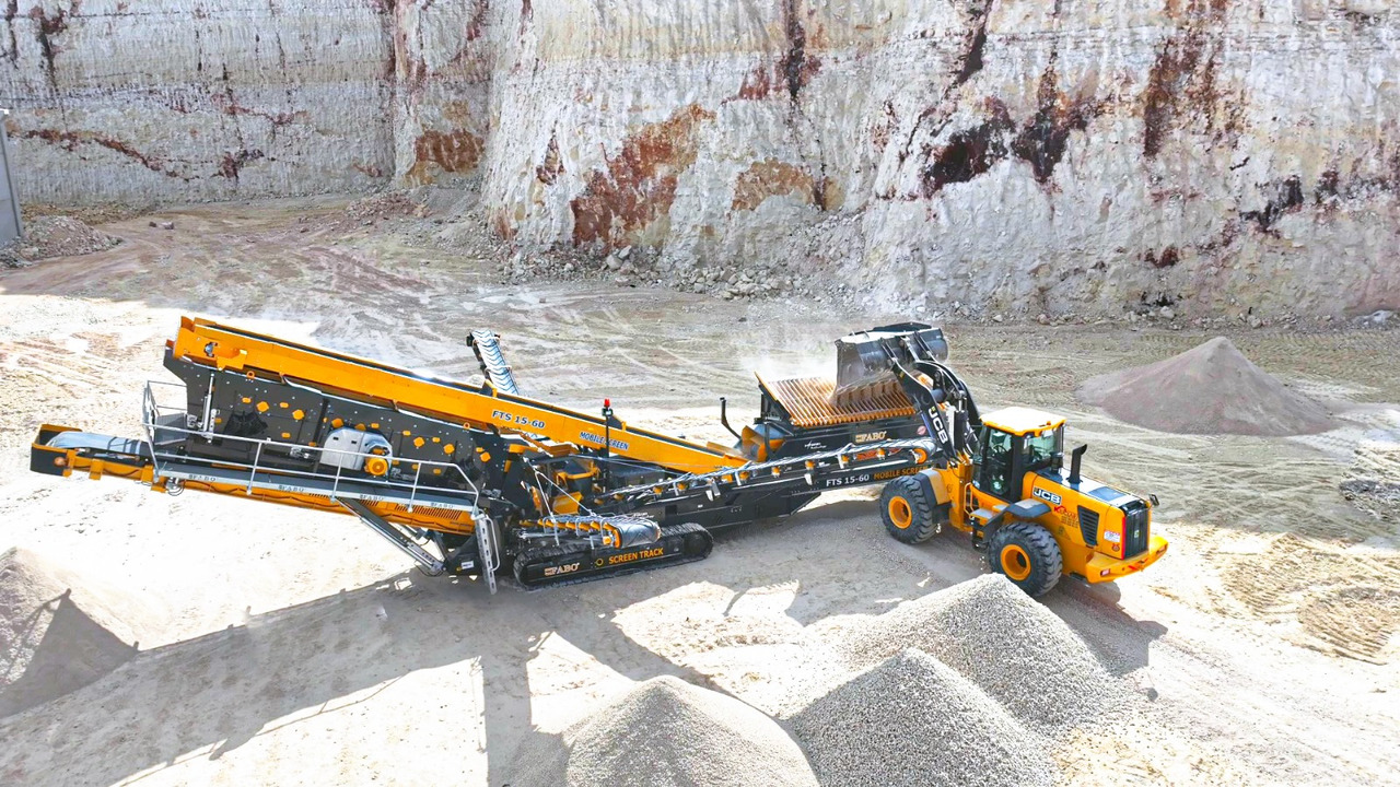 FABO FTI-130S & FTS-1560 MOBILE CRUSHING SCREENING PLANT - Trituradora móvil: foto 3 FABO FTI-130S & FTS-1560 MOBILE CRUSHING SCREENING PLANT - Trituradora móvil: foto 3