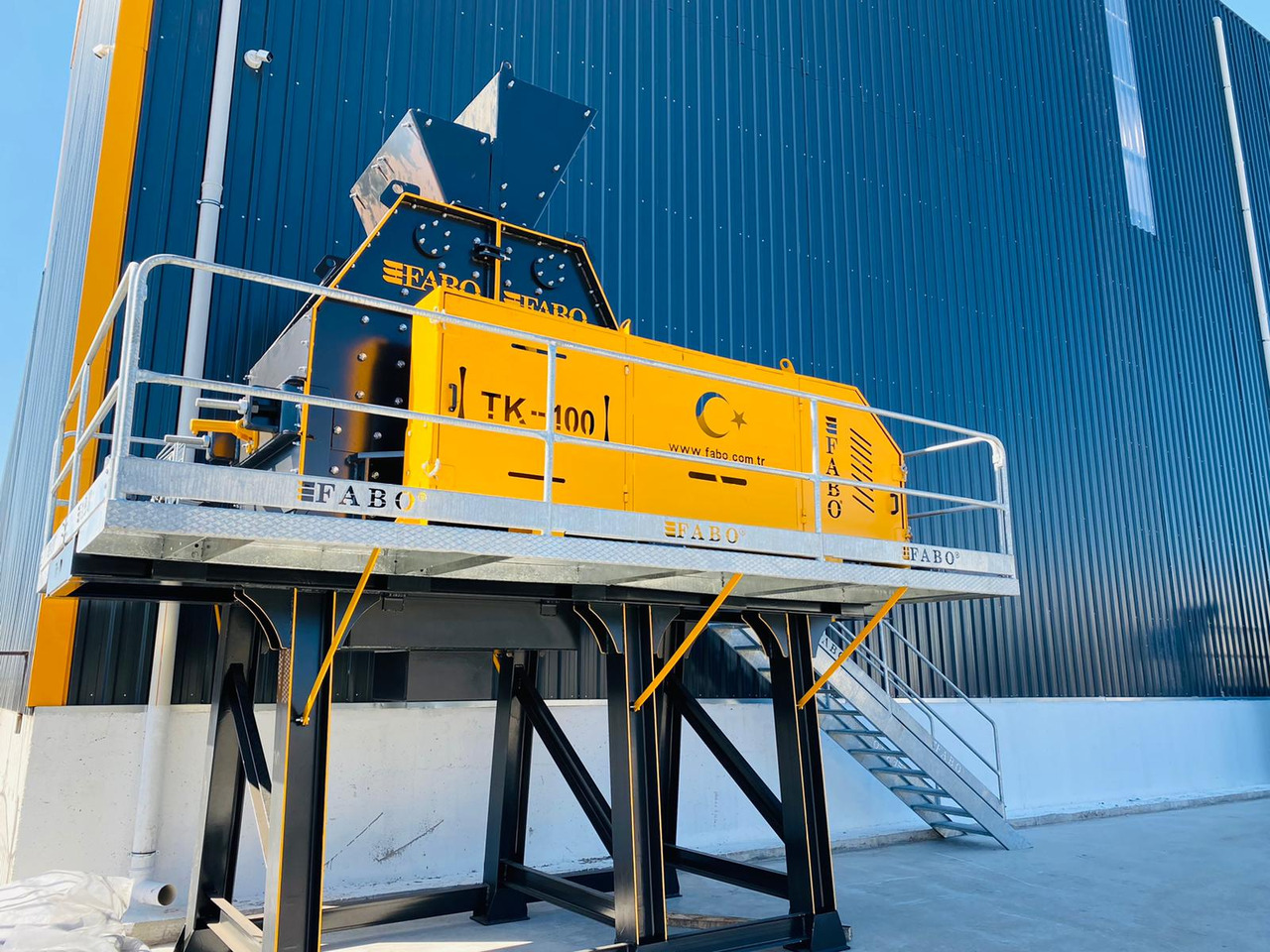 FABO impact crusher - Trituradora de impacto: foto 1 FABO impact crusher - Trituradora de impacto: foto 1