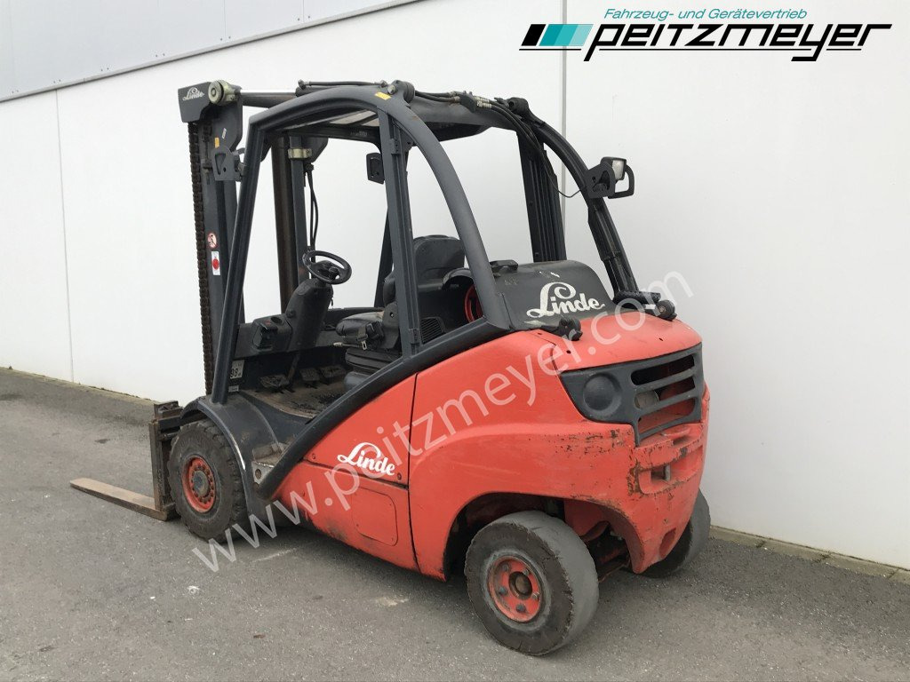 LINDE Gabelstapler H 35 T Gas + Seitenschieber - Carretilla elevadora de gas: foto 4 LINDE Gabelstapler H 35 T Gas + Seitenschieber - Carretilla elevadora de gas: foto 4
