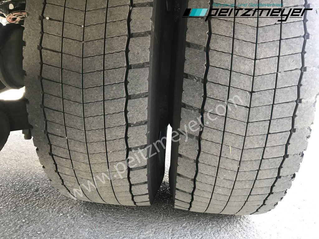 Camión frigorífico MERCEDES-BENZ Atego 1530 L Tiefkühlkoffer m. LBW, Thermoking T 1200 faltb. LBW 1,5 t., Seitentür, Trennwand: foto 34 Camión frigorífico MERCEDES-BENZ Atego 1530 L Tiefkühlkoffer m. LBW, Thermoking T 1200 faltb. LBW 1,5 t., Seitentür, Trennwand: foto 34