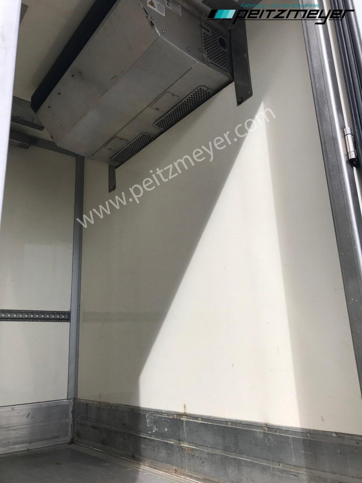 Camión frigorífico MERCEDES-BENZ Atego 1530 L Tiefkühlkoffer m. LBW, Thermoking T 1200 faltb. LBW 1,5 t., Seitentür, Trennwand: foto 25 Camión frigorífico MERCEDES-BENZ Atego 1530 L Tiefkühlkoffer m. LBW, Thermoking T 1200 faltb. LBW 1,5 t., Seitentür, Trennwand: foto 25