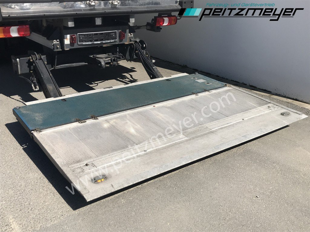 Camión frigorífico MERCEDES-BENZ Atego 1530 L Tiefkühlkoffer m. LBW, Thermoking T 1200 faltb. LBW 1,5 t., Seitentür, Trennwand: foto 17 Camión frigorífico MERCEDES-BENZ Atego 1530 L Tiefkühlkoffer m. LBW, Thermoking T 1200 faltb. LBW 1,5 t., Seitentür, Trennwand: foto 17