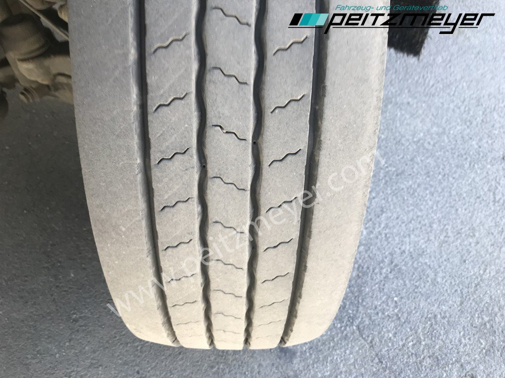 Camión frigorífico MERCEDES-BENZ Atego 1530 L Tiefkühlkoffer m. LBW, Thermoking T 1200 faltb. LBW 1,5 t., Seitentür, Trennwand: foto 33 Camión frigorífico MERCEDES-BENZ Atego 1530 L Tiefkühlkoffer m. LBW, Thermoking T 1200 faltb. LBW 1,5 t., Seitentür, Trennwand: foto 33