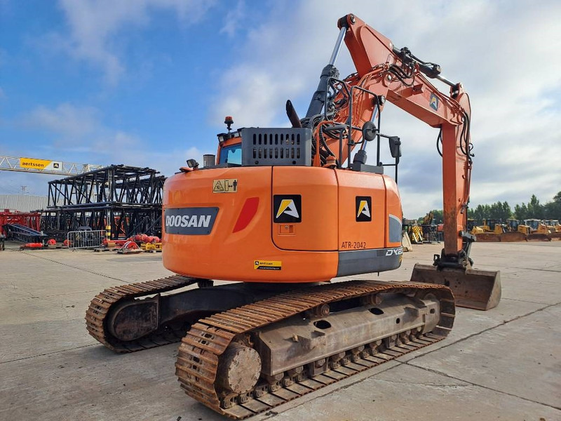 Doosan DX 235 LCR-5 - Excavadora de cadenas: foto 4 Doosan DX 235 LCR-5 - Excavadora de cadenas: foto 4