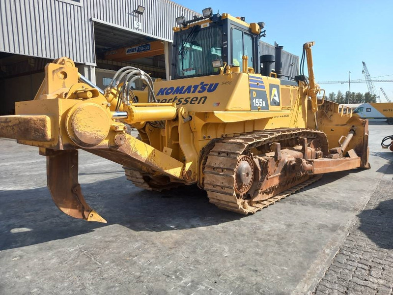 Komatsu D155A-6R (4 Pcs available in Abu Dhabi) - Bulldozer: foto 4 Komatsu D155A-6R (4 Pcs available in Abu Dhabi) - Bulldozer: foto 4
