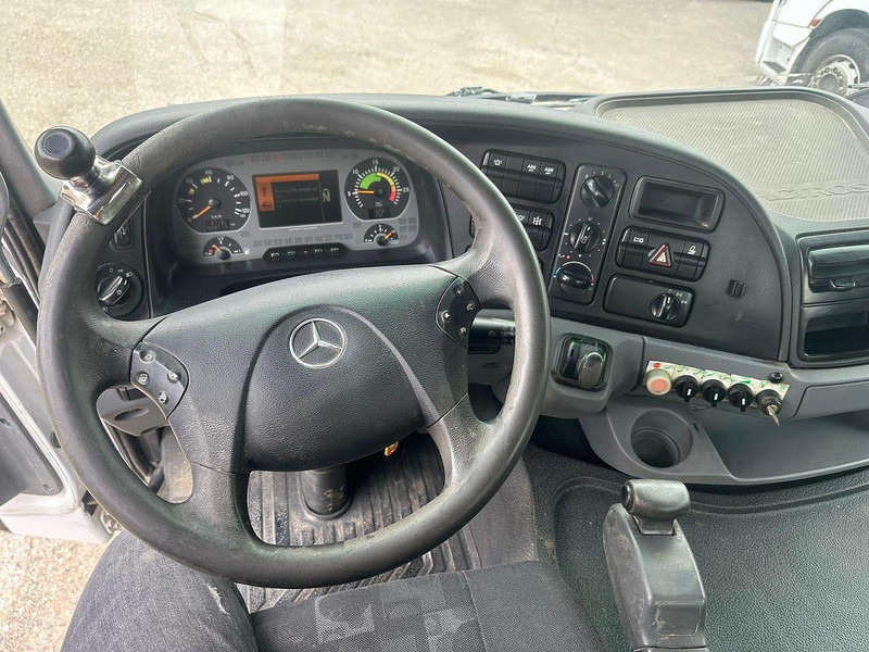 Camión chasis Mercedes-Benz Actros 41.50: foto 12